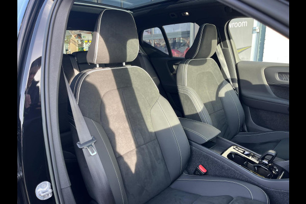 Volvo XC40 1.5 T5 Plug-in hybrid Ultimate Bright | Adaptieve cruise | Panorama dak | Blis | Harman Kardon |