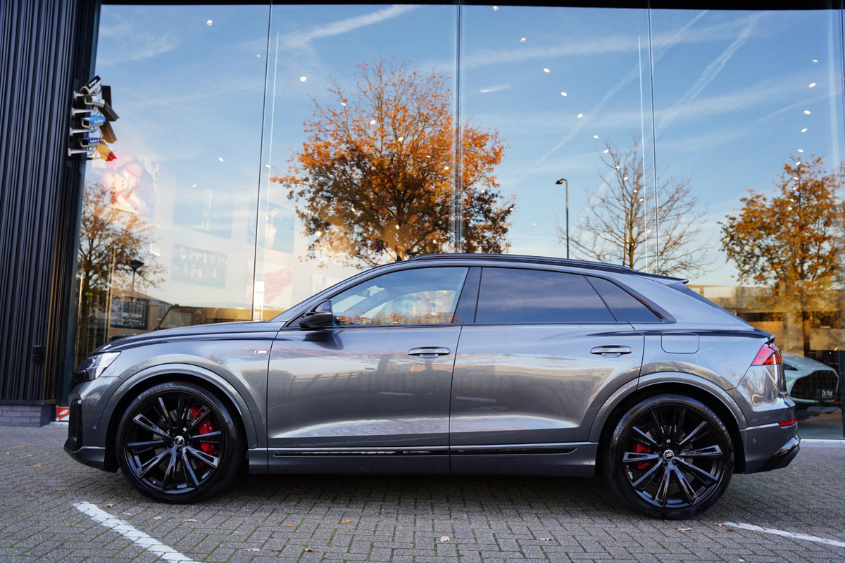 Audi Q8 60 TFSI E Quattro Competition VERKOCHT