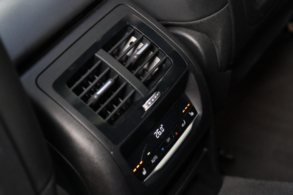 BMW X3 XDrive30i M Sport / PANODAK / HUD / MEMORY / DODEHOEK / KEYLESS