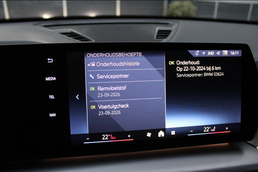 BMW iX2 EDrive20 67 kWh/M-Pakket/Pano