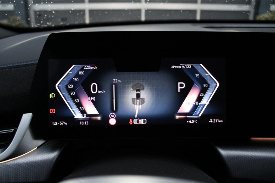 BMW iX2 EDrive20 67 kWh/M-Pakket/Pano