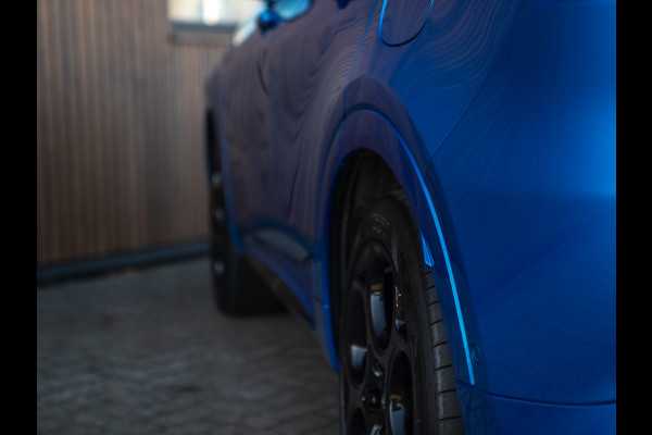 Alfa Romeo Tonale 1.3T PHEV 280pk Veloce | Full! | Pano-dak | Harman/Kardon | LED-Matrix | Stoelventilatie | 360 cam | CarPlay | Blu Misano