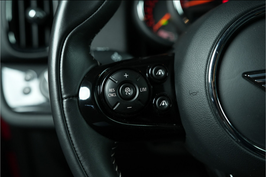 MINI Countryman 1.5 Cooper | Volledig uitgerust | Panorama | H/K | Adaptief Cruise
