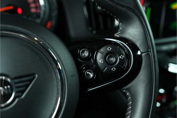 MINI Countryman 1.5 Cooper | Volledig uitgerust | Panorama | H/K | Adaptief Cruise