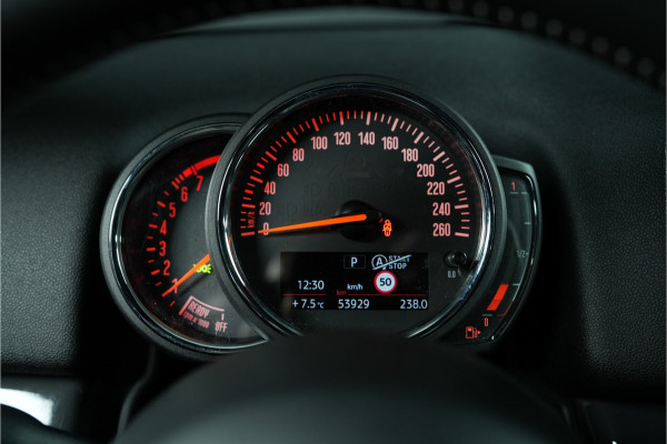 MINI Countryman 1.5 Cooper | Volledig uitgerust | Panorama | H/K | Adaptief Cruise