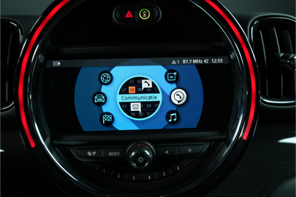 MINI Countryman 1.5 Cooper | Volledig uitgerust | Panorama | H/K | Adaptief Cruise