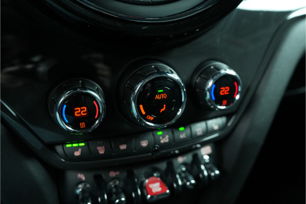 MINI Countryman 1.5 Cooper | Volledig uitgerust | Panorama | H/K | Adaptief Cruise