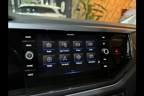 Volkswagen Taigo 1.0 TSI Style Garantie Carplay Camera IQ. Light Adoptieve Cruise Keyless Navi Clima Led Dab PDC Rijklaar