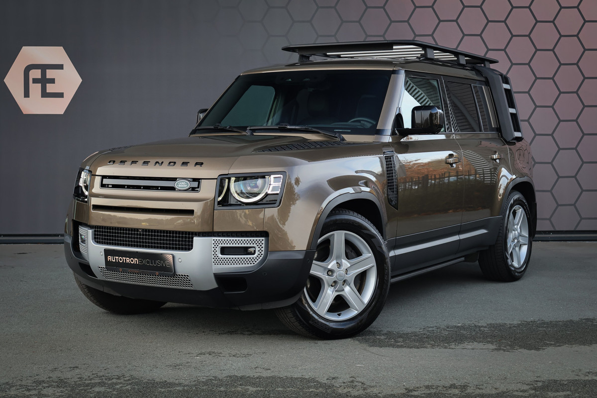 Land Rover Defender 110 P400e 110 SE | ADAPTIVE CRUISE | BLACK PACK | COMFORT PACK | COLD CLIMATE PACK | OFF-ROAD PACK | HEAD-UP | CLEARSIGHT BINNEN