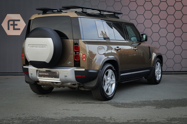 Land Rover Defender 110 P400e 110 SE | ADAPTIVE CRUISE | BLACK PACK | COMFORT PACK | COLD CLIMATE PACK | OFF-ROAD PACK | HEAD-UP | CLEARSIGHT BINNEN
