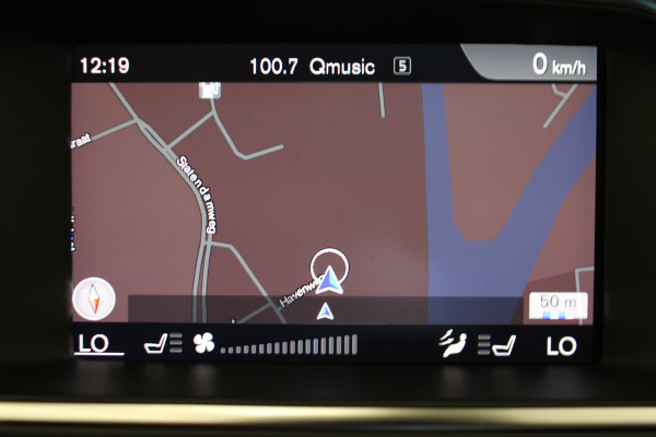 Volvo V40 1.5 T3 Polar+ Sport |Pano|Stoelverwarming|Trekhaak|