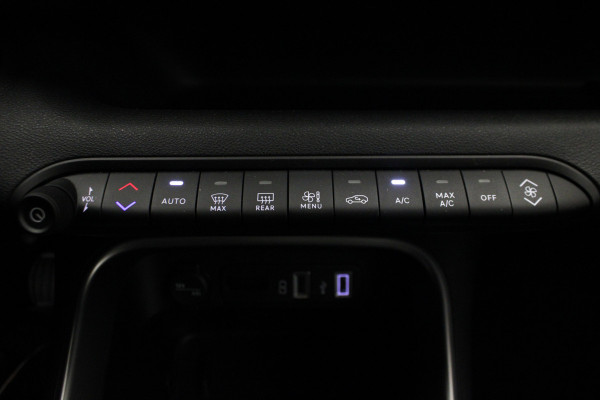 Jeep Avenger 1.2 Altitude |Stoelverwarming|Camera|Navi|