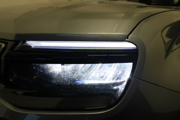 Jeep Avenger 1.2 Altitude |Stoelverwarming|Camera|Navi|