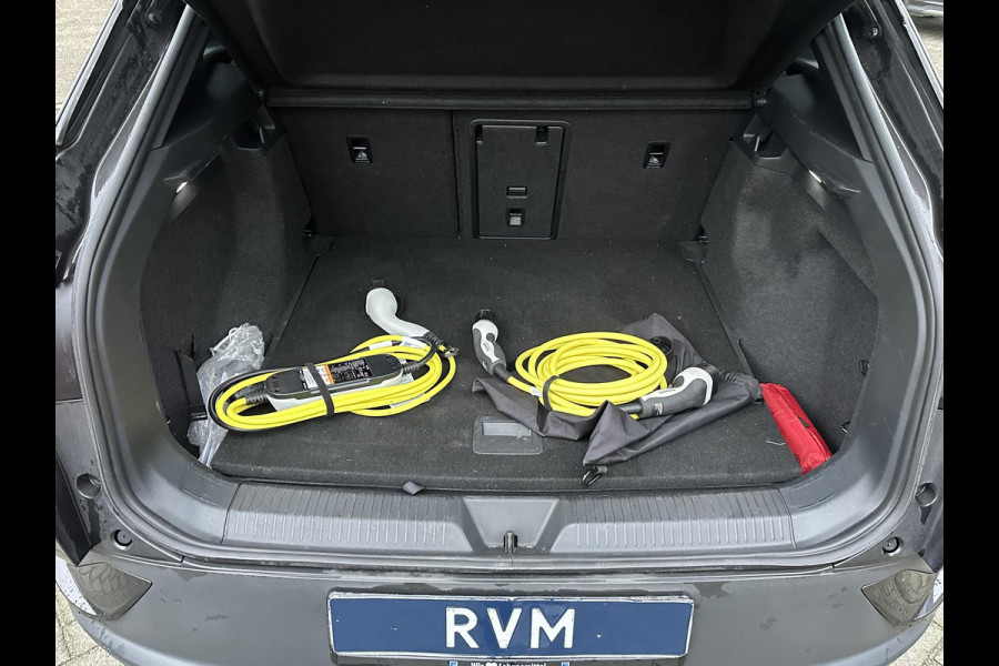Volkswagen ID.4 MAX Pro 77 kWh COMPLETE AUTO|WARMTEPOMP| SPORTSTOELEN| ELEK. STOELEN MET MEMORY + MASSAGE| ELEK. TREKHAAK| ELEK. ACHTERKLEP| 360 CAMERA VOORRUITVERWARMING| PANO|