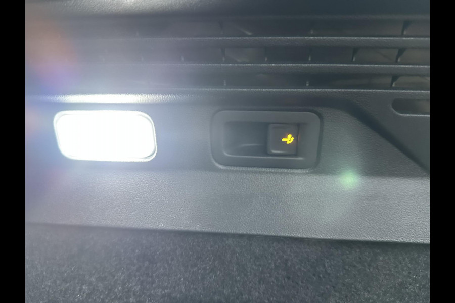 Volkswagen ID.4 MAX Pro 77 kWh COMPLETE AUTO|WARMTEPOMP| SPORTSTOELEN| ELEK. STOELEN MET MEMORY + MASSAGE| ELEK. TREKHAAK| ELEK. ACHTERKLEP| 360 CAMERA VOORRUITVERWARMING| PANO|