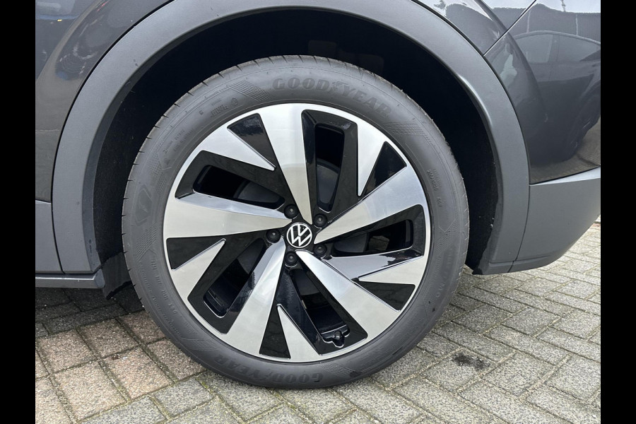 Volkswagen ID.4 MAX Pro 77 kWh COMPLETE AUTO|WARMTEPOMP| SPORTSTOELEN| ELEK. STOELEN MET MEMORY + MASSAGE| ELEK. TREKHAAK| ELEK. ACHTERKLEP| 360 CAMERA VOORRUITVERWARMING| PANO|