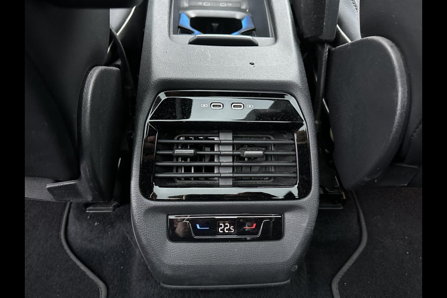 Volkswagen ID.4 MAX Pro 77 kWh COMPLETE AUTO|WARMTEPOMP| SPORTSTOELEN| ELEK. STOELEN MET MEMORY + MASSAGE| ELEK. TREKHAAK| ELEK. ACHTERKLEP| 360 CAMERA VOORRUITVERWARMING| PANO|