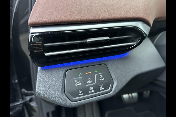 Volkswagen ID.4 MAX Pro 77 kWh COMPLETE AUTO|WARMTEPOMP| SPORTSTOELEN| ELEK. STOELEN MET MEMORY + MASSAGE| ELEK. TREKHAAK| ELEK. ACHTERKLEP| 360 CAMERA VOORRUITVERWARMING| PANO|