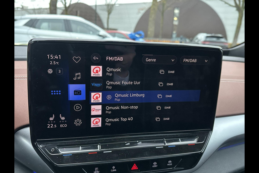 Volkswagen ID.4 MAX Pro 77 kWh COMPLETE AUTO|WARMTEPOMP| SPORTSTOELEN| ELEK. STOELEN MET MEMORY + MASSAGE| ELEK. TREKHAAK| ELEK. ACHTERKLEP| 360 CAMERA VOORRUITVERWARMING| PANO|