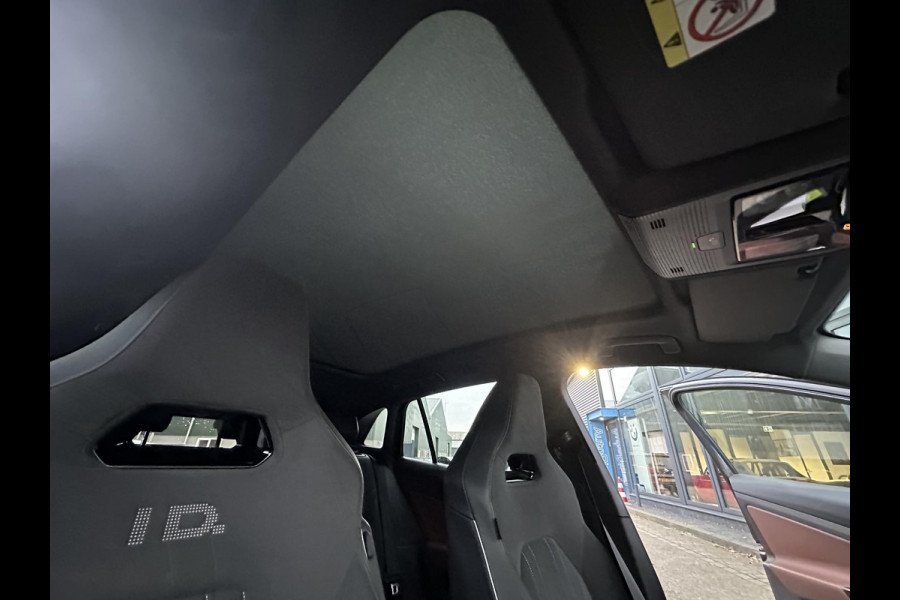 Volkswagen ID.4 MAX Pro 77 kWh COMPLETE AUTO|WARMTEPOMP| SPORTSTOELEN| ELEK. STOELEN MET MEMORY + MASSAGE| ELEK. TREKHAAK| ELEK. ACHTERKLEP| 360 CAMERA VOORRUITVERWARMING| PANO|