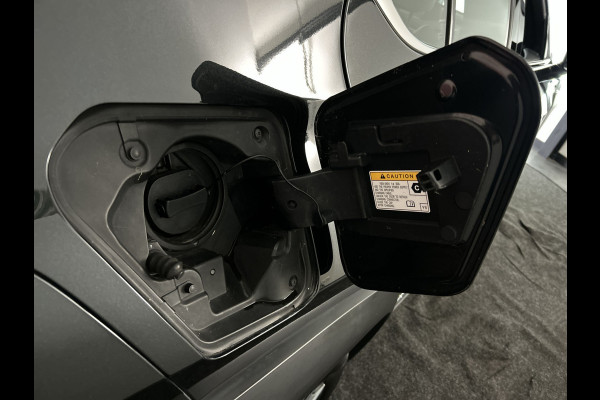 Lexus UX 300e Business 54 kWh Elektrisch Rijden in Stijl | Nette auto | Apple Carplay / Android Auto