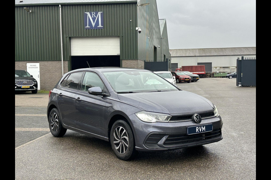 Volkswagen Polo 1.0 TSI Life VAN: 29.900,- VOOR: 25.330,- UW EINDEJAARSVOORDEEL: 4.470,- | 95PK | AUTOMAAT | CAMERA | APPLE/ANDROID CARPLAY | PDC VOOR + ACHTER | FABRIEKSGARANTIE TOT 02-2027 |