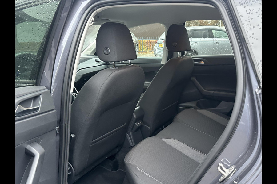 Volkswagen Polo 1.0 TSI Life VAN: 29.900,- VOOR: 25.330,- UW EINDEJAARSVOORDEEL: 4.470,- | 95PK | AUTOMAAT | CAMERA | APPLE/ANDROID CARPLAY | PDC VOOR + ACHTER | FABRIEKSGARANTIE TOT 02-2027 |