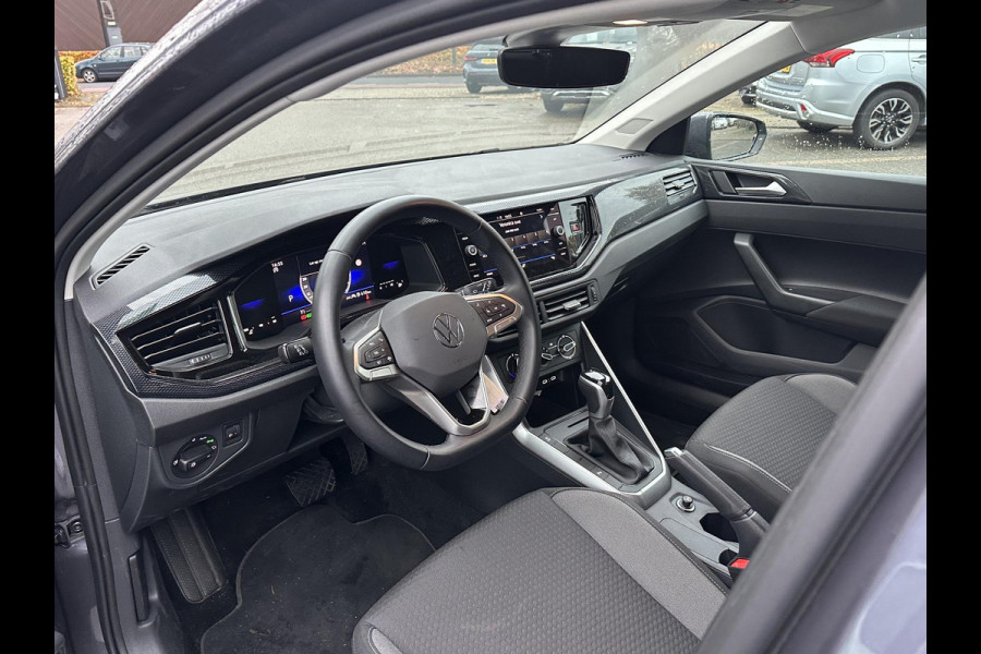 Volkswagen Polo 1.0 TSI Life VAN: 29.900,- VOOR: 25.330,- UW EINDEJAARSVOORDEEL: 4.470,- | 95PK | AUTOMAAT | CAMERA | APPLE/ANDROID CARPLAY | PDC VOOR + ACHTER | FABRIEKSGARANTIE TOT 02-2027 |