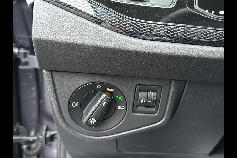 Volkswagen Polo 1.0 TSI Life VAN: 29.900,- VOOR: 25.330,- UW EINDEJAARSVOORDEEL: 4.470,- | 95PK | AUTOMAAT | CAMERA | APPLE/ANDROID CARPLAY | PDC VOOR + ACHTER | FABRIEKSGARANTIE TOT 02-2027 |