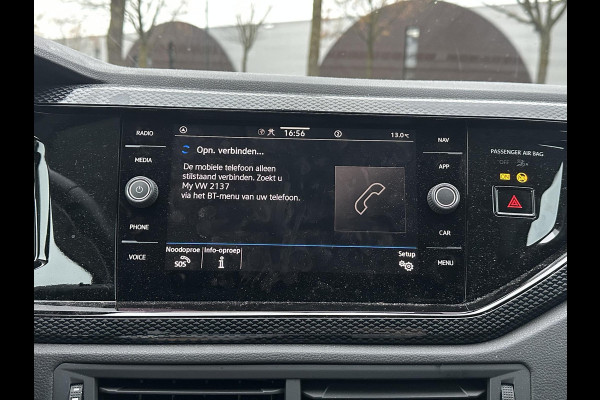 Volkswagen Polo 1.0 TSI Life VAN: 29.900,- VOOR: 25.330,- UW EINDEJAARSVOORDEEL: 4.470,- | 95PK | AUTOMAAT | CAMERA | APPLE/ANDROID CARPLAY | PDC VOOR + ACHTER | FABRIEKSGARANTIE TOT 02-2027 |