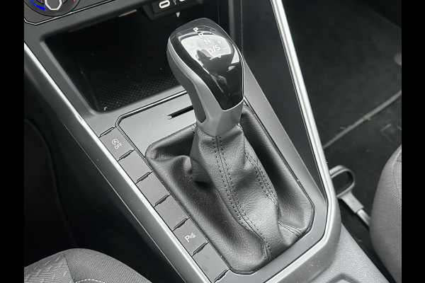 Volkswagen Polo 1.0 TSI Life VAN: 29.900,- VOOR: 25.330,- UW EINDEJAARSVOORDEEL: 4.470,- | 95PK | AUTOMAAT | CAMERA | APPLE/ANDROID CARPLAY | PDC VOOR + ACHTER | FABRIEKSGARANTIE TOT 02-2027 |