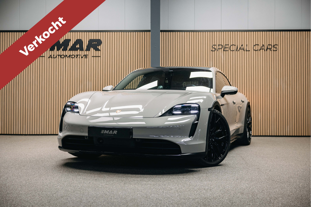 Porsche Taycan Cross Turismo 4 93 kWh | Sport Chrono | 22" Concaver | Stoelverwarming | Luchtvering | 360 camera |