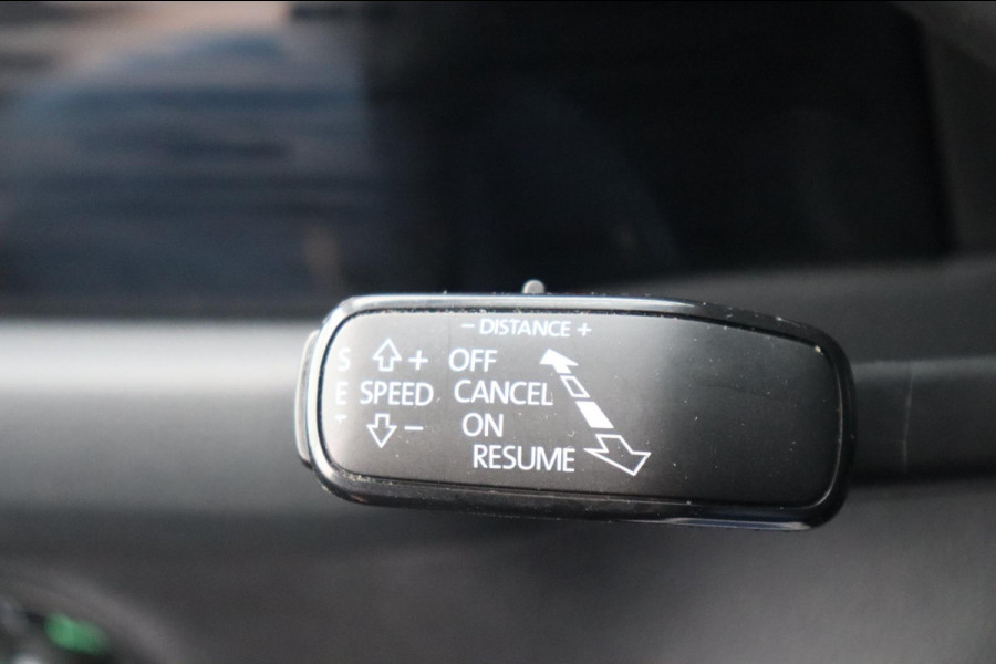 Škoda Kodiaq 1.5 TSI Bus.Ed. Plus org.NL digitaal-dashb, stuurhulp camera's trekhaak el.klep stuur+stoelverw.