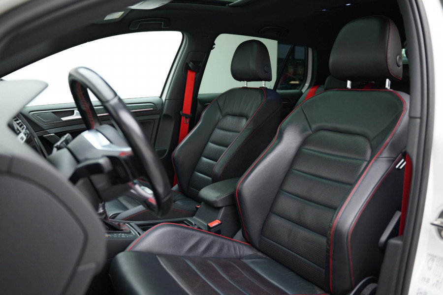 Volkswagen Golf 2.0 TSI GTI Performance |Pano|Leder|Keyless|DynAudio|Carplay|