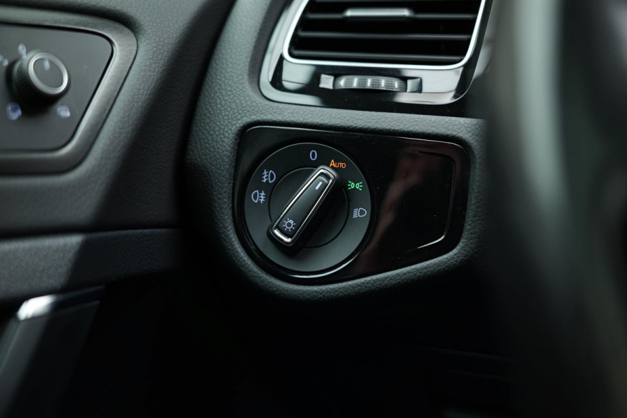 Volkswagen Golf 2.0 TSI GTI Performance |Pano|Leder|Keyless|DynAudio|Carplay|