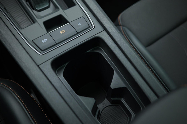 CUPRA Formentor 1.4 e-Hybrid VZ Performance |Pano|Buttons|Memory|Dodehoek|Ambient|