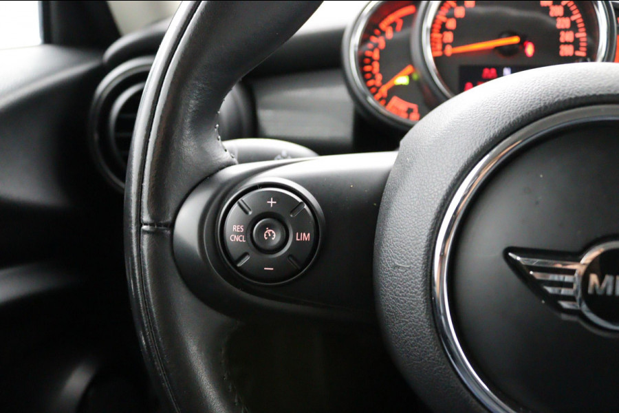 MINI Cooper 1.5 CHILI*A/C*CRUISE*NAVI*BLUETH.*I-DRIVE*ORIG NL*