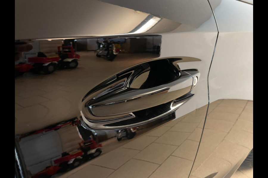 Peugeot 208 1.2 PureTech Active AIRCO NAVI CRUISE APPLE CARPLAY BLUETOOTH MULTI STUUR PDC ZEER NETTE AUTO