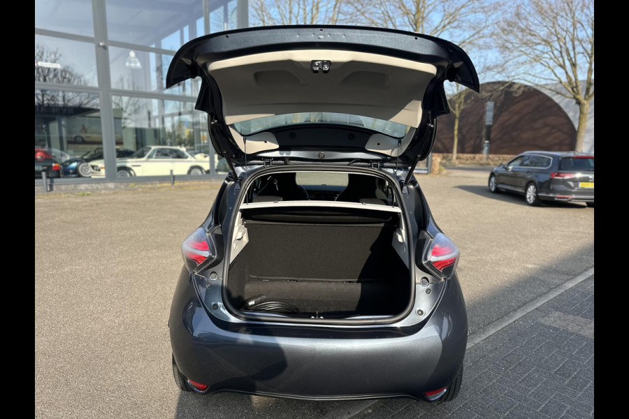 Renault ZOE R110 Life 52 kWh KOOPACCU | 3 FASE LADER | STOELVERWARMING | CLIMATE CONTROL | FULL LED |  APPLE / ANDROID CARPLAY | PAS 25000KM ! | RIJKLAAR GELEVERD MET 12 MND BOVAG GARANTIE |