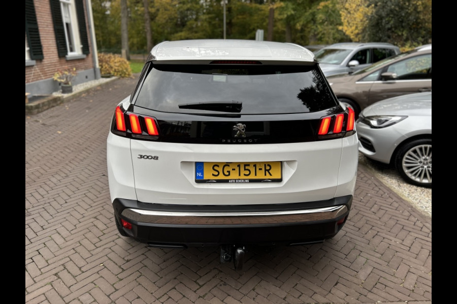 Peugeot 3008 1.2 130pk Automaat Allure Navi, Carplay, Trekhaak, Camera