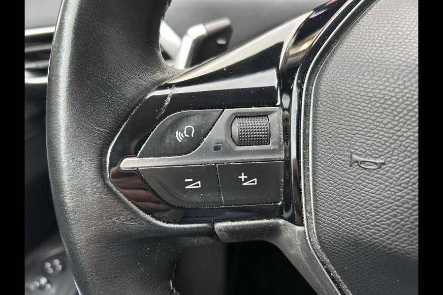 Peugeot 3008 1.2 130pk Automaat Allure Navi, Carplay, Trekhaak, Camera