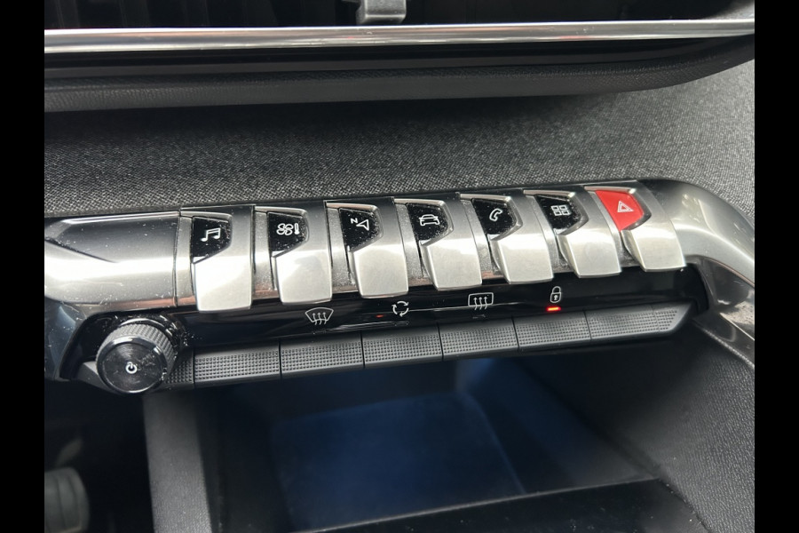 Peugeot 3008 1.2 130pk Automaat Allure Navi, Carplay, Trekhaak, Camera