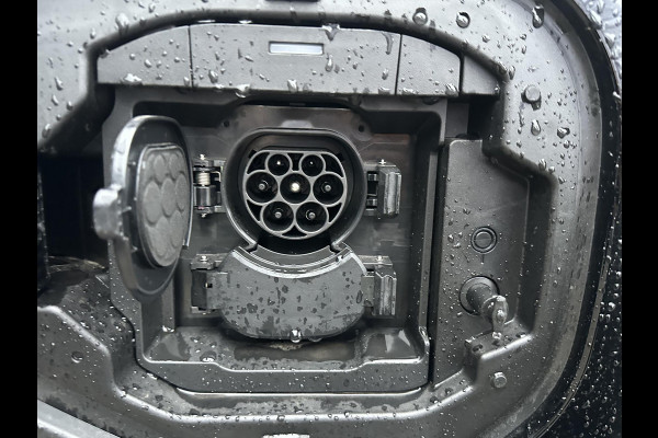 Toyota Bz4x Active 71 kWh 3 FASE| NIEUWE AUTO!!| 10 JAAR VOLLEDIGE FABRIEKSGARANTIE TOYOTA!| WARMTEPOMP| ADAPTIVE CRUISE| ACHTERUITRIJ CAMERA|