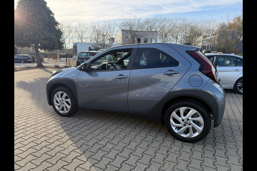 Toyota Aygo X 1.0 VVT-i S-CVT Play Automaat (BOVAG/RIJKLAARPRIJS)