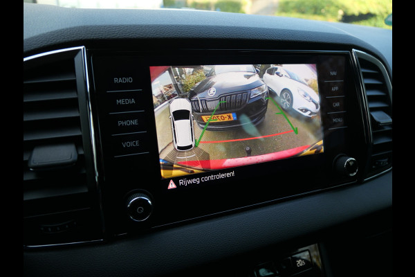 Škoda Karoq 1.5 TSI ACT SPORTLINE | AUTOMAAT | A.C.C | VIRTUAL | TREKHAAK | 1e EIG | DEALER O-H!!