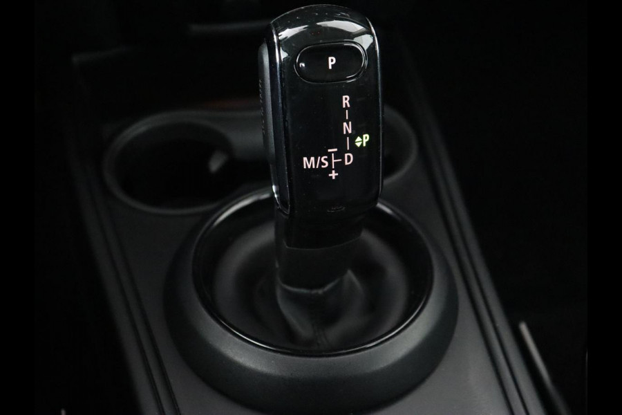 MINI Countryman 1.5 One Business Edition | Harman/Kardon | Carplay | Full LED | Keyless | Navigatie | Park Assist | Half leder | Climate control | Cruise control