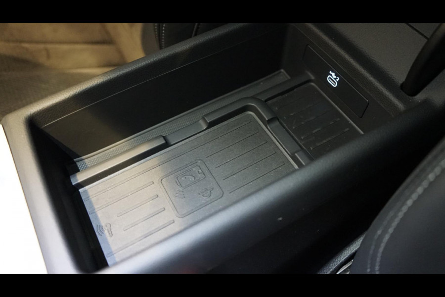 Audi A4 Avant 40 TFSI 3x S-Line BLACK OPTIK AUTOMAAT-ALCANTARA-AMBIANCE-KEYLESS-MATRIX LED-MASSAGE-PANORAMA-VIRTUEEL