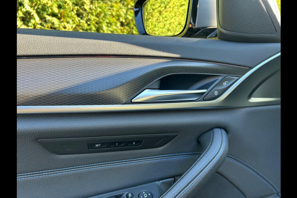 BMW 5 Serie Touring 530e xDrive BusinessEditionPlus Laser Schaalstoelen HUD !!NIEUWBINNEN!!