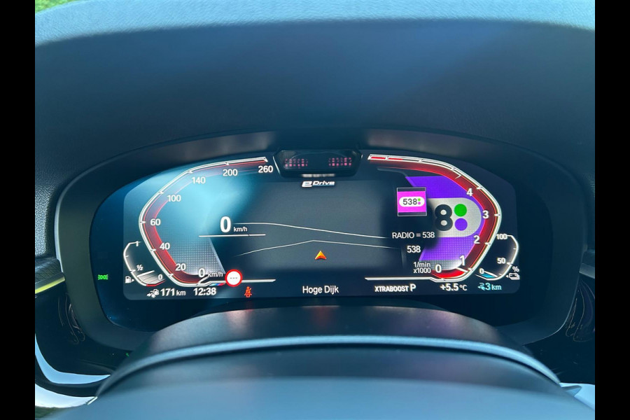 BMW 5 Serie Touring 530e xDrive BusinessEditionPlus Laser Schaalstoelen HUD !!NIEUWBINNEN!!