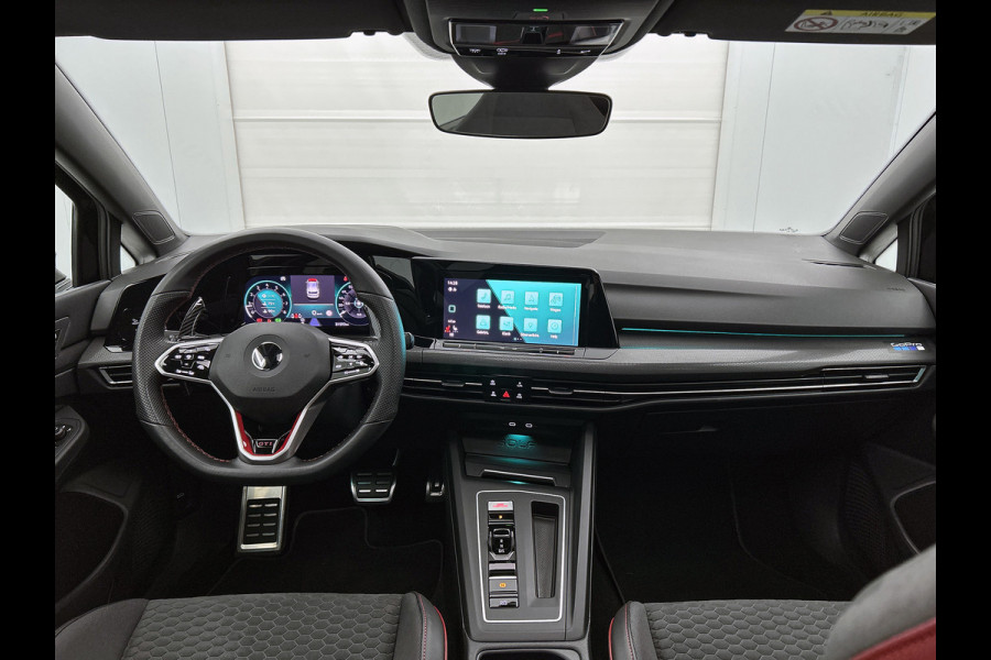 Volkswagen Golf 2.0 TSI GTI Clubsport (Panoramadak, Carplay, Camera, StoelV, SfeerV, Adapt cruise, Etc)